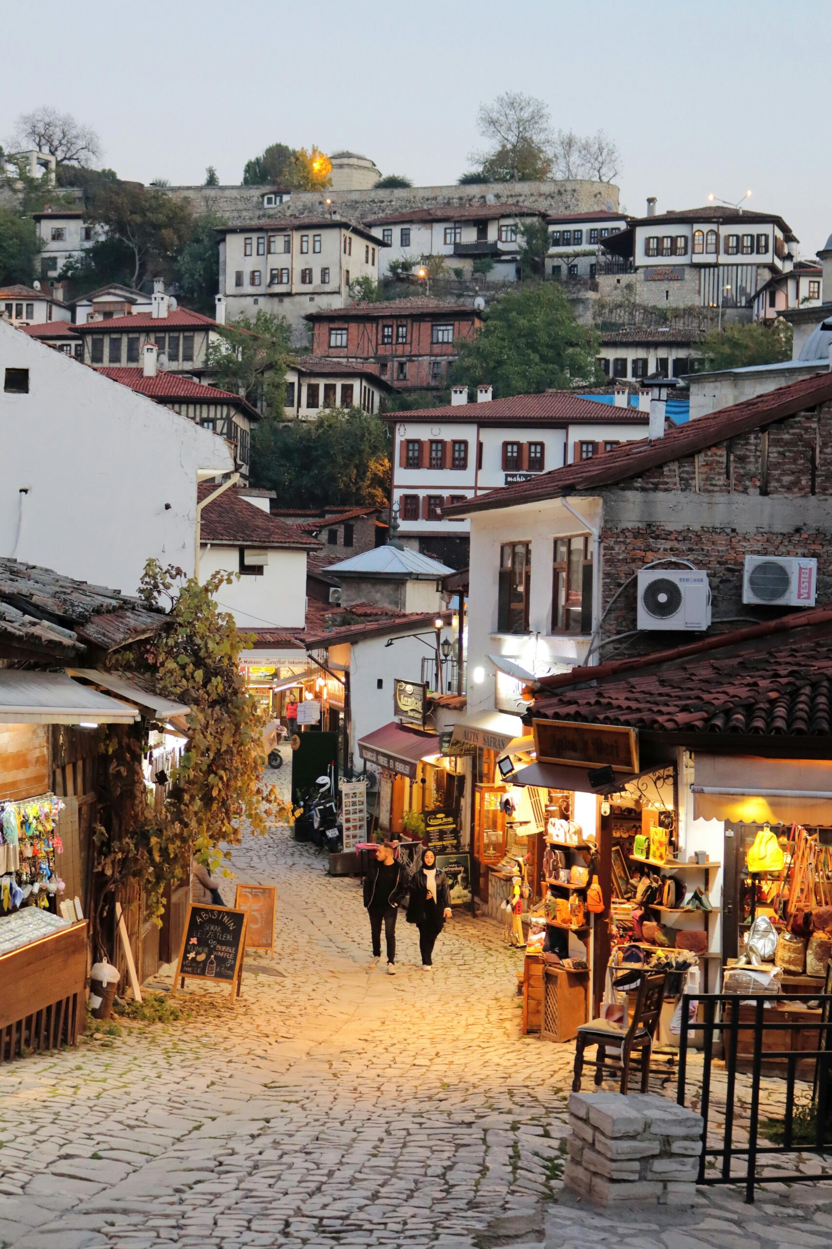  The Ultimate TripAdvisor Playbook: How Rankings, Reviews, and Revenue