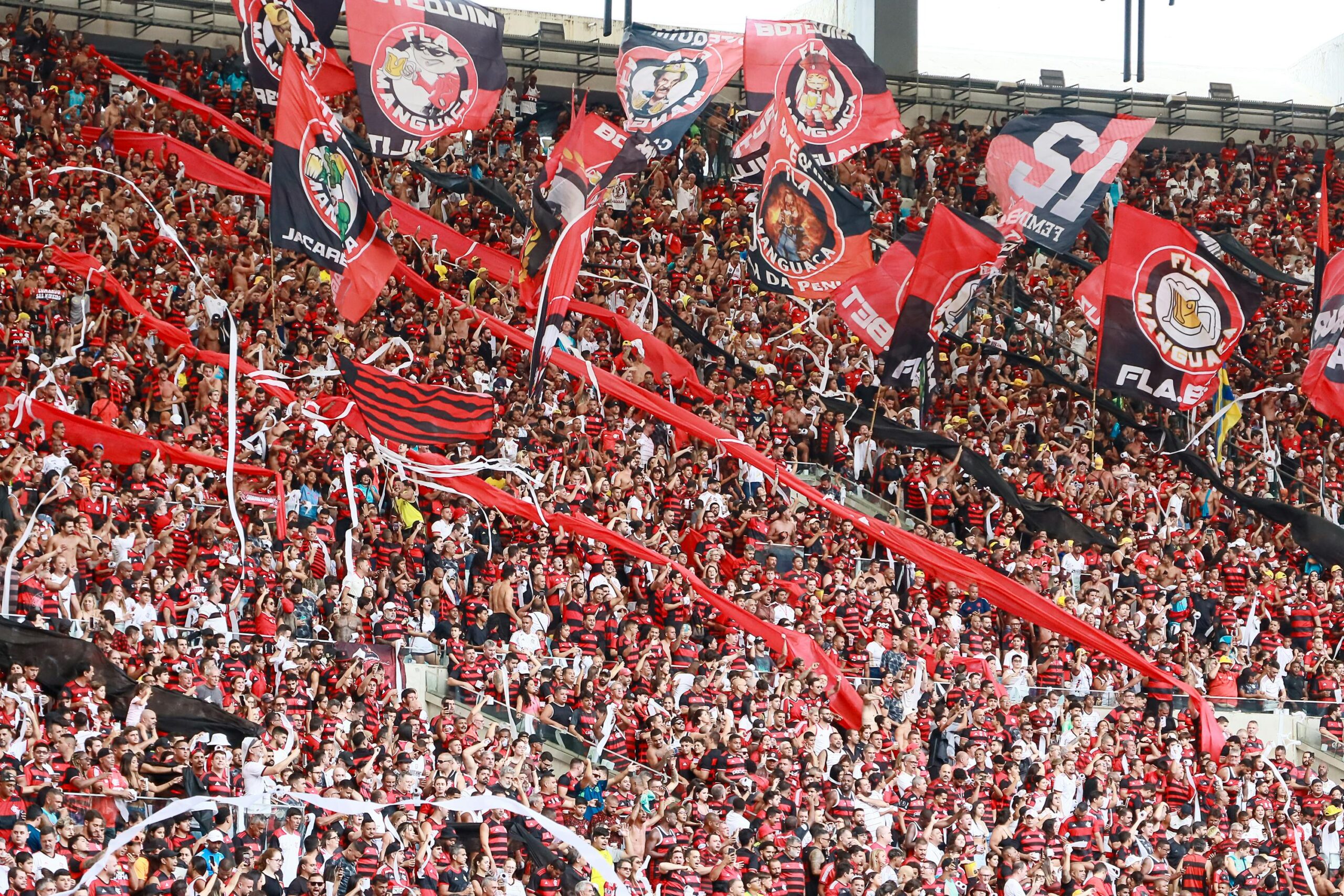 Fanatics: The Vertical Empire Disrupting the Sports Merchandise Industry
